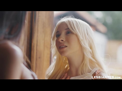 ❤️ Tüdruk tuleb paar kuud hiljem koju ja jõuab sööma oma kasuema tussu ️❌ Pornovideo at porn et.porno-negrov.ru ☑
